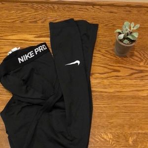 plain black nike pro leggings